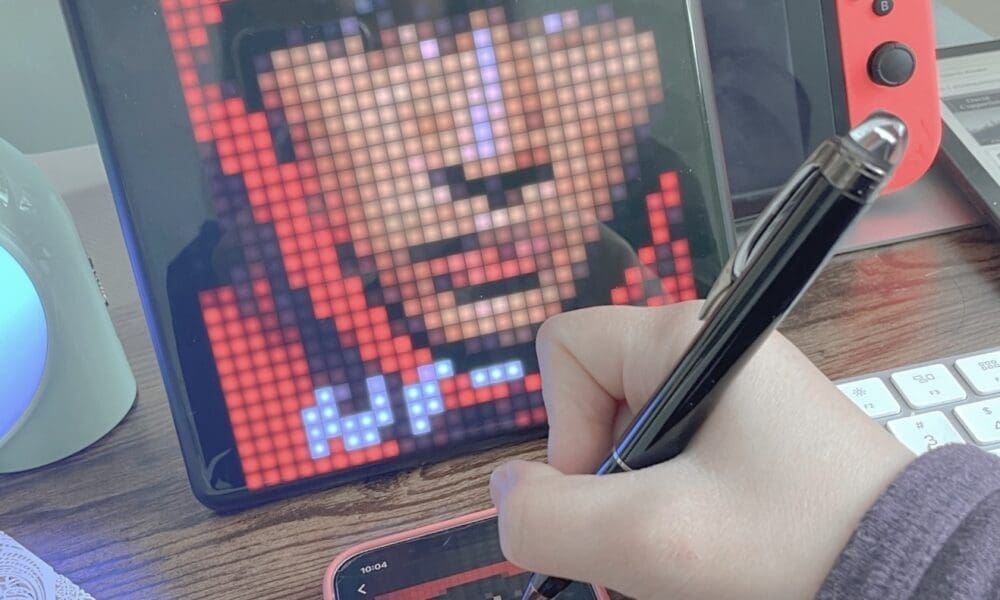 2024年七夕数码礼物推荐：数码像素相框和怀旧小礼物建议